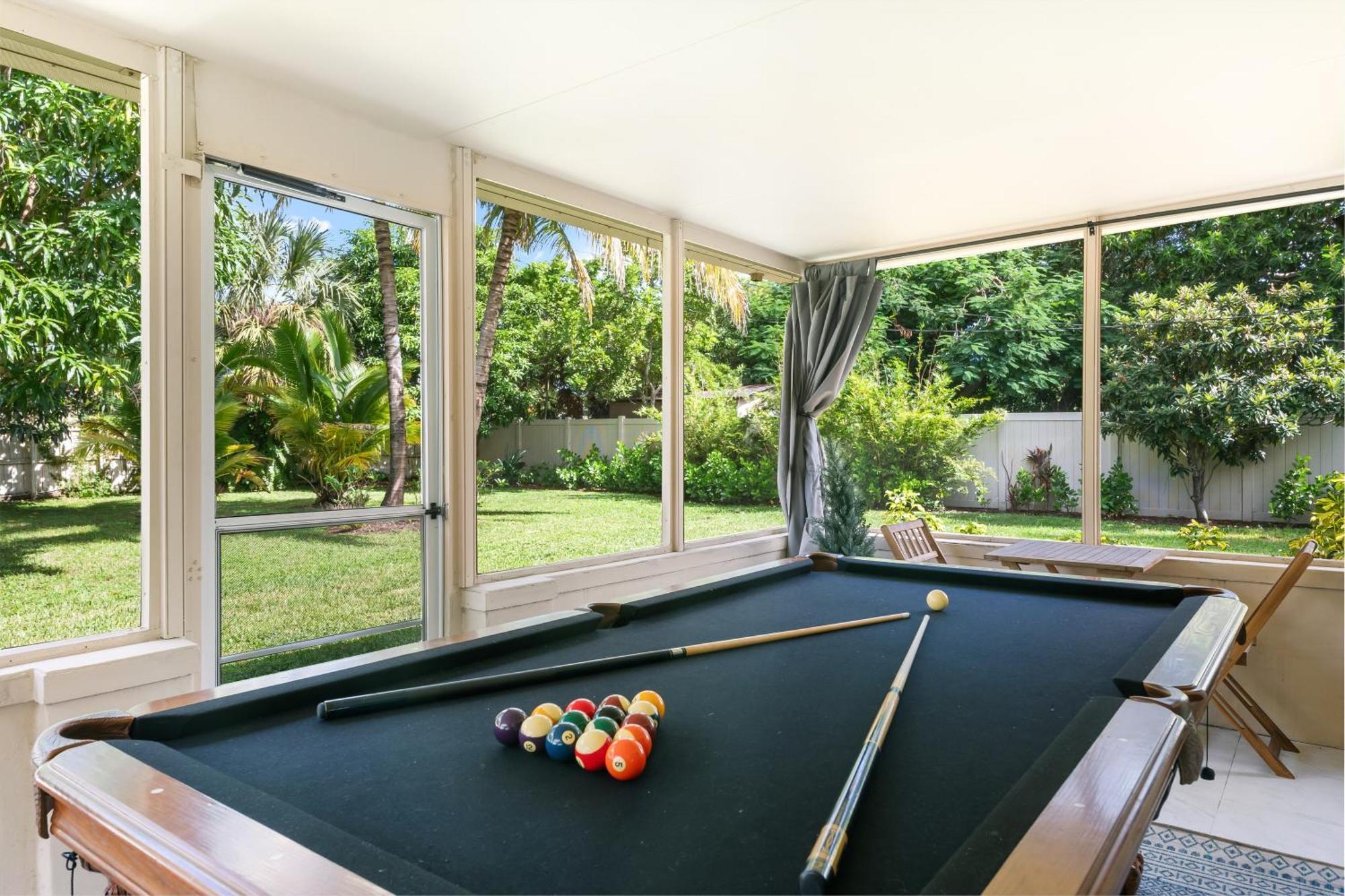 Modern Bungalow Near Wilton Drive I Pool Table Форт-Лодердейл Экстерьер фото